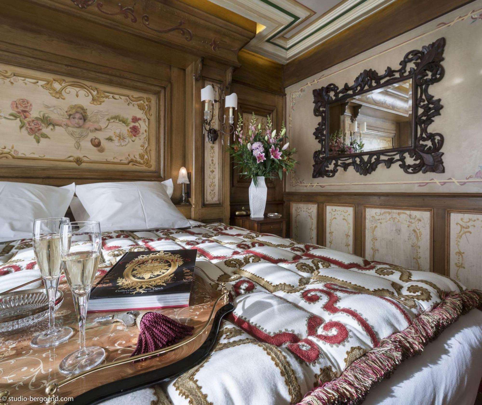 Hotel De La Loze Корчевел Стая снимка